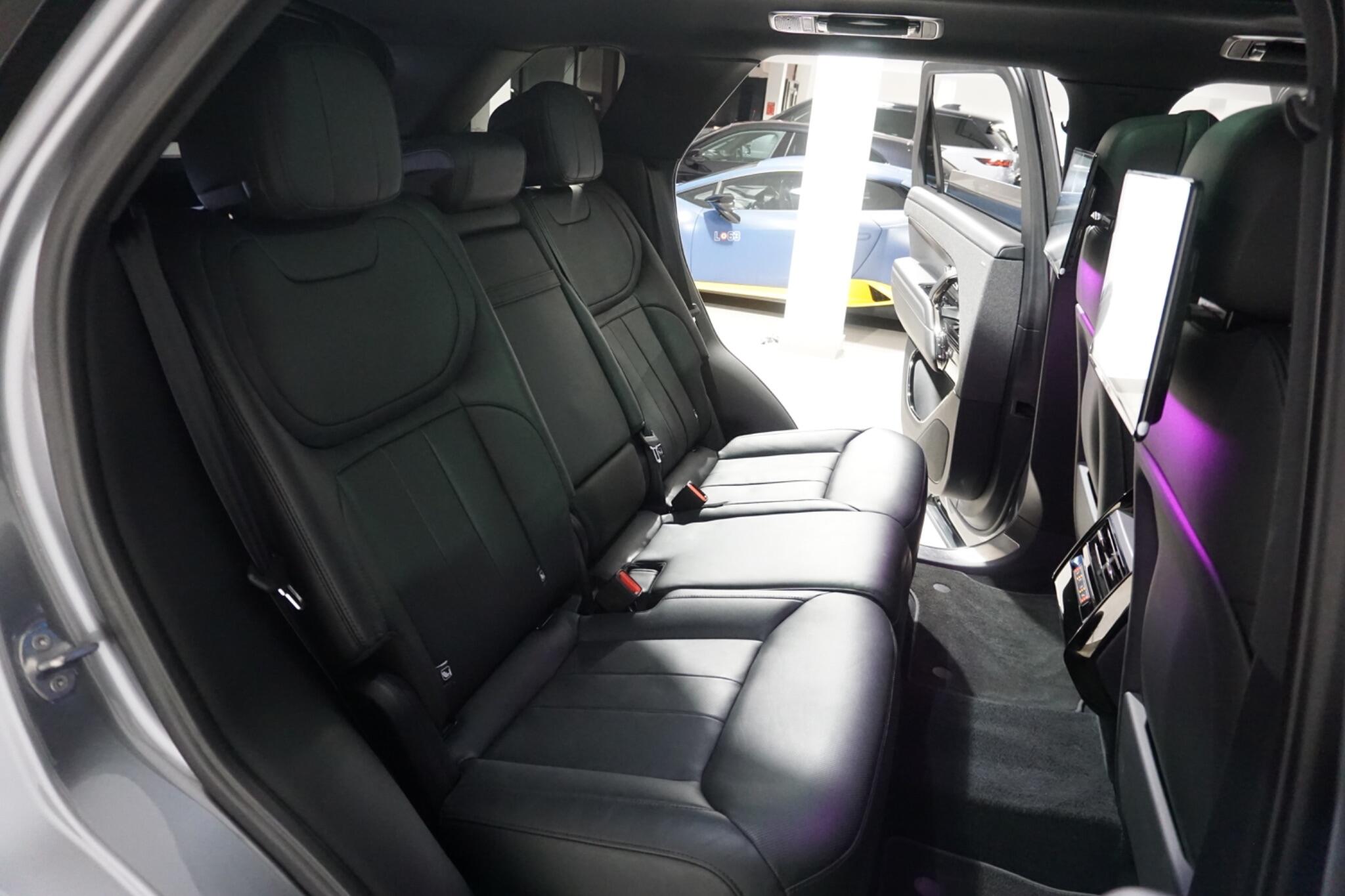 Land Rover Range Rover Sport 3.0 D300 MHEV Dynamic SE SUV 5dr Diesel Auto 4WD Euro 6 (s/s) (300 ps)